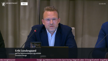 Sjef for kommunikasjon og politikk i Eiendom Norge, Erik Lundesgaard. Skjermdump: Stortinget.no