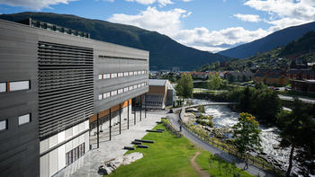 Høgskulen på Vestlandet, Campus Sogndal. Foto: Falkeblikk
